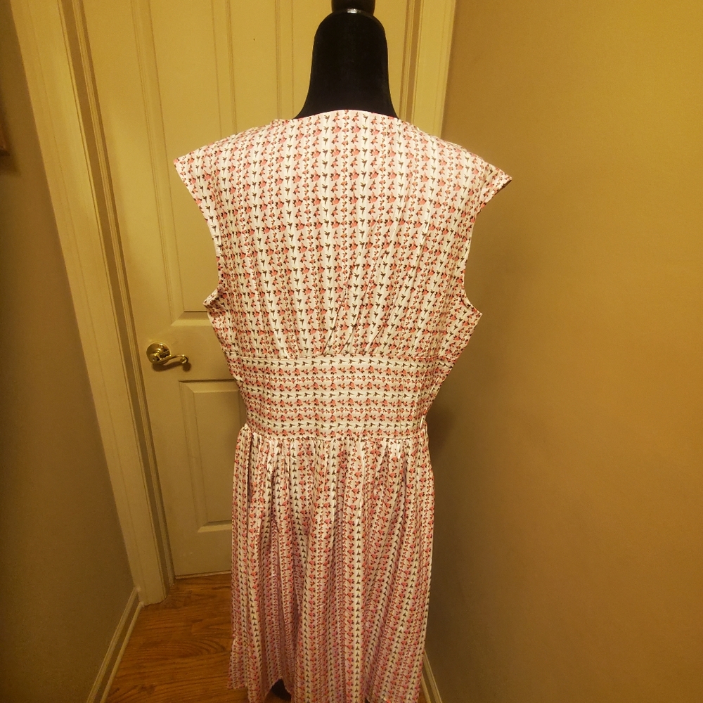 DRESS - Picture 3 of 3